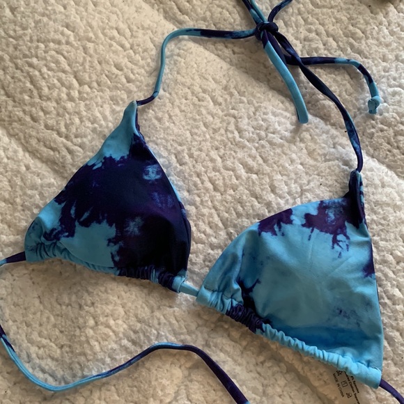 💙🐰 Blue Tie-Dye Sunny Bunny Swimsuit Set - Picture 3 of 8